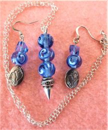 Blue and White Swirl Glass Necklace & Earring Set!